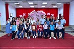 模範母親與家人合照